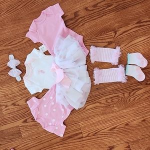 0-3 month ballerina outfit.3 NEW Onesies,leg warmers,tutu skirt,socks & headband